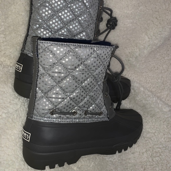 womens grey duck boots